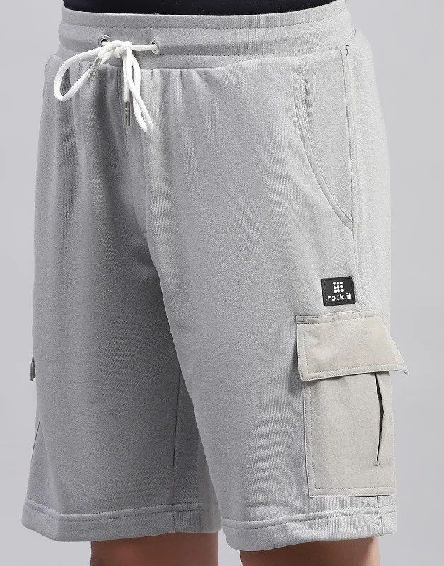 Men Grey Solid Regular Fit Short