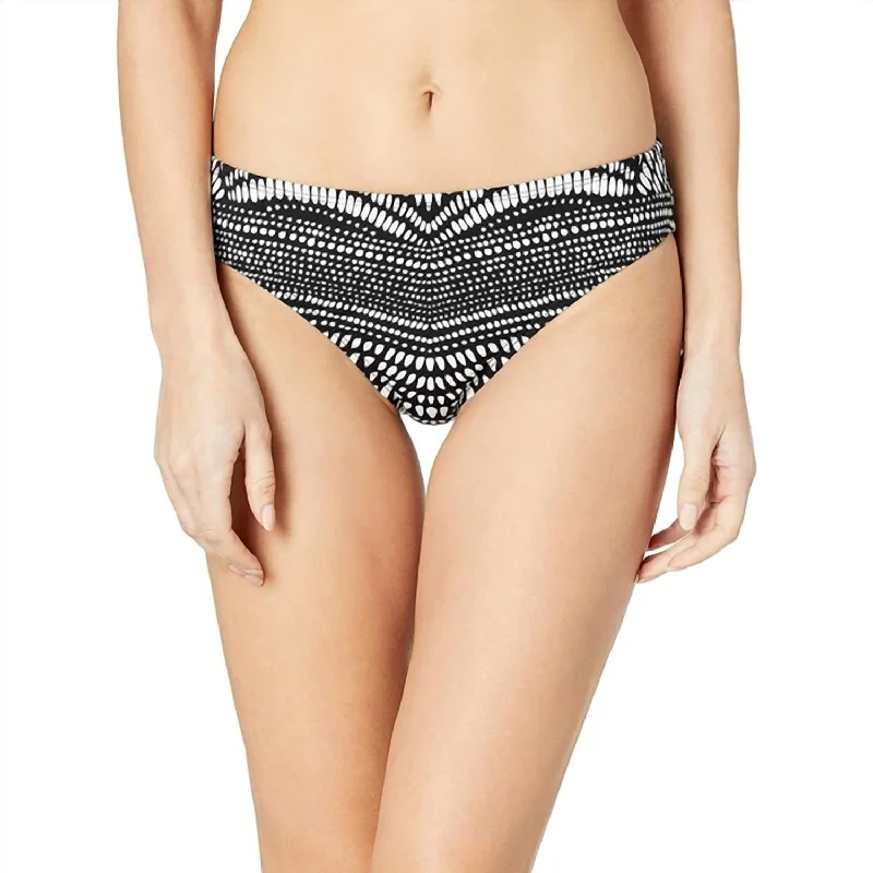 Find Tranquility Hipster Bikini In Black